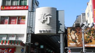 浅草松屋と浅草六区を結ぶアーケード