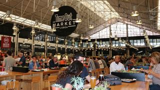 人気レストランや有名シェフのお料理が気軽に味わえます。