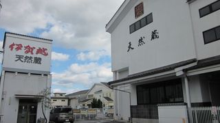 １３０年の伝統の味と製法　～　伊賀越天然蔵店
