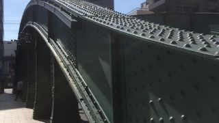 ローゼ形式と呼ばれる形状です。