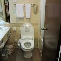 シャワートイレ（故障していた）