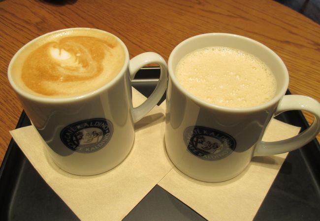 カルディのコーヒーショップ