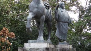 こちら奥方の方