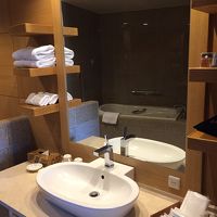 広々とした洗面台。