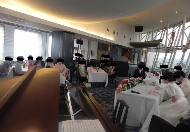 見晴らしのいいレストランです。