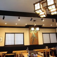 懐かしい雰囲気の店内