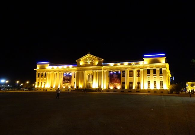 ライトアップされて大変見ごたえがありました