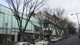 横に長いので目的の場所を探しにくいと思いました