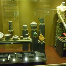 陶磁器の展示もありました