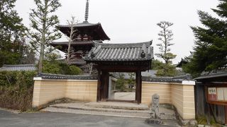 重要文化財の仏像がある寺