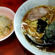 醤油ラーメンとミニチャーハンセット