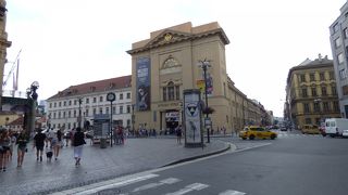 プラハの繁華街です