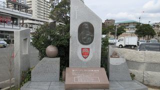 注意しないと見落としてしまいそう。