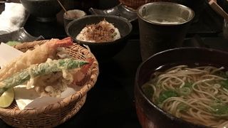 清水寺ライトアップの時は遅くまで開いてるお蕎麦屋さん