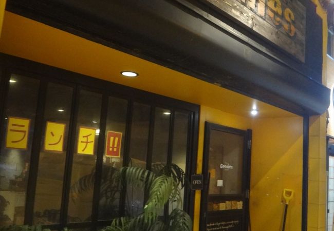 ボリュームのあるスープカレー