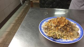 カニチャーハンは癖があります