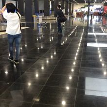 手荷物受け取り付近