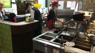 髭鬚張魯肉飯 (吉林店)