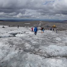 氷河から見下ろした道路終点