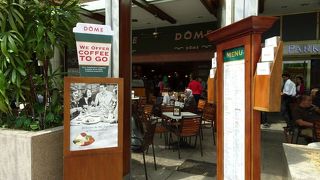 屋外席あります