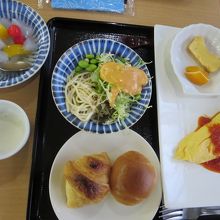 朝食　洋定食　メニュー豊富で家庭的なお味です。