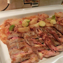 ワインのすすむお料理。子牛だったかな？