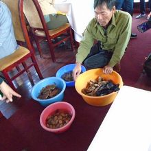 お好みのシーフードが購入できます