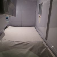 カプセル内です。外側から。