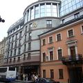 サンクトぺテルブルグの中心からやや南に位置するホテルです。