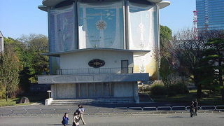 壁面の装飾もみどころです