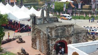 頑丈そうな砦跡