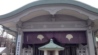 関東大震災と東京空襲の犠牲者が眠ります