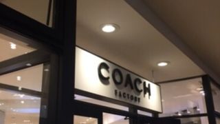 コーチアウトレット