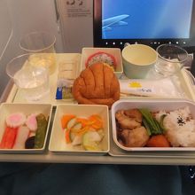 復路(HAN-NRT)：機内食（到着前の朝食）