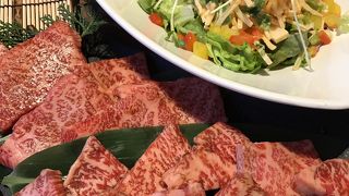 焼き肉をいただきます