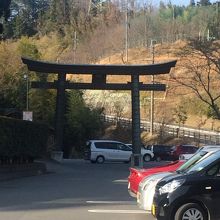 駐車場は広めです