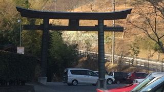 こじんまりとした静かな神社