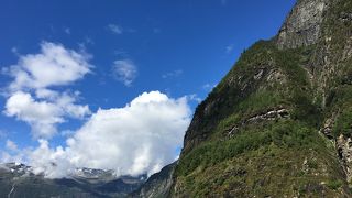 ここに来る為にノルウェーへ