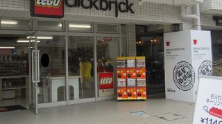 はじめてみた路面店のレゴショップ
