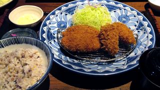 ソースが個性的