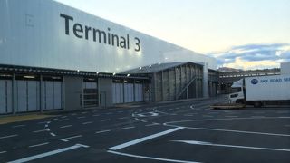 遠い遠いLCC専用ターミナル