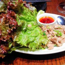 ラープ　タイ風豚ひき肉のサラダ