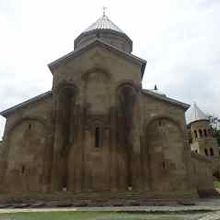 サムタヴロ教会 修道院