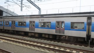 アクセス特急が通る