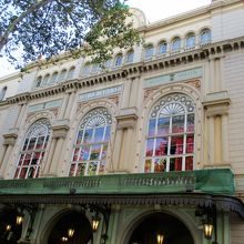 威厳があります