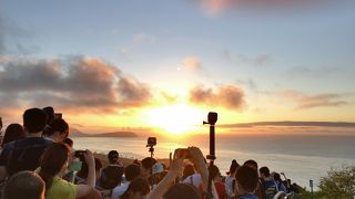 日の出時は大混雑