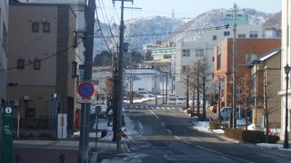 函館山ロープウェイ乗り場の坂