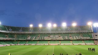 同じ市内にあるセビージャよりも熱いサポーターを感じられるスタジアム。