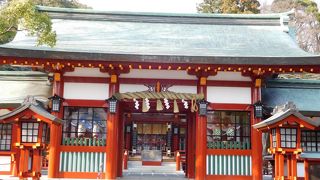 鮮やかな漆色で綺麗でした