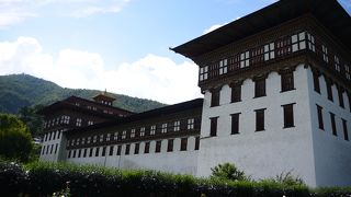 ブータン観光目玉のひとつです
